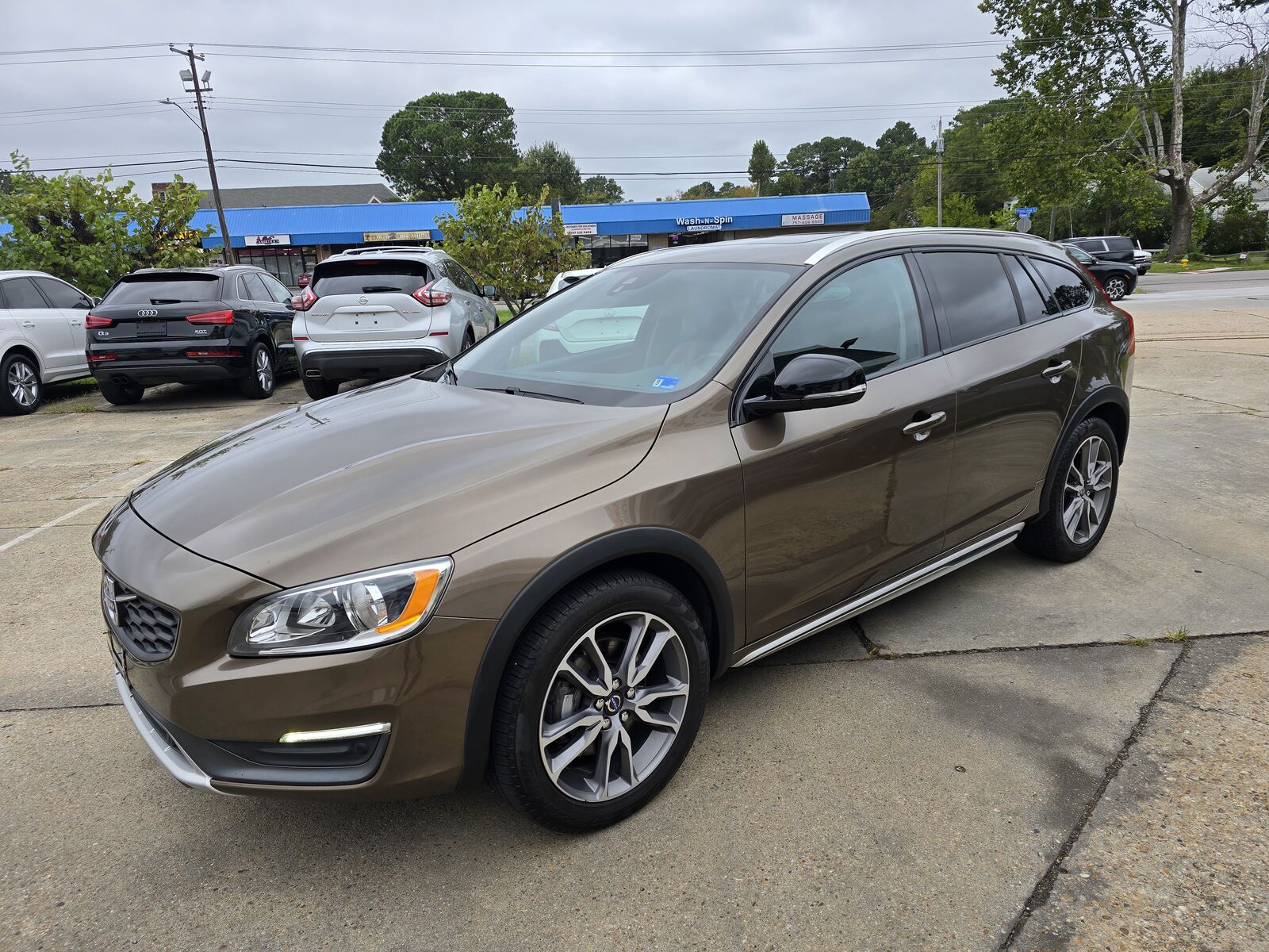 2016 VOLVO V60CC