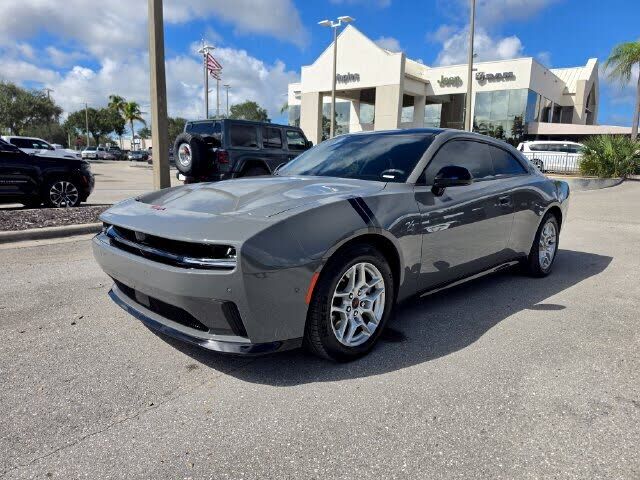 2025 DODGE Charger