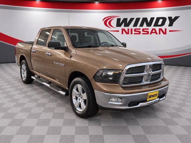 2011 DODGE Ram