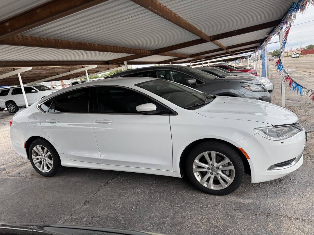 2017 CHRYSLER 200
