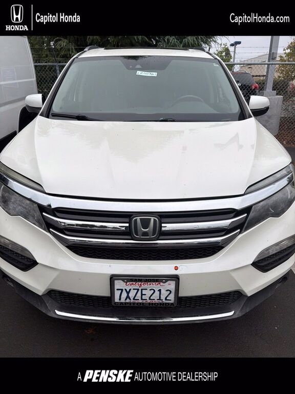 2017 HONDA Pilot