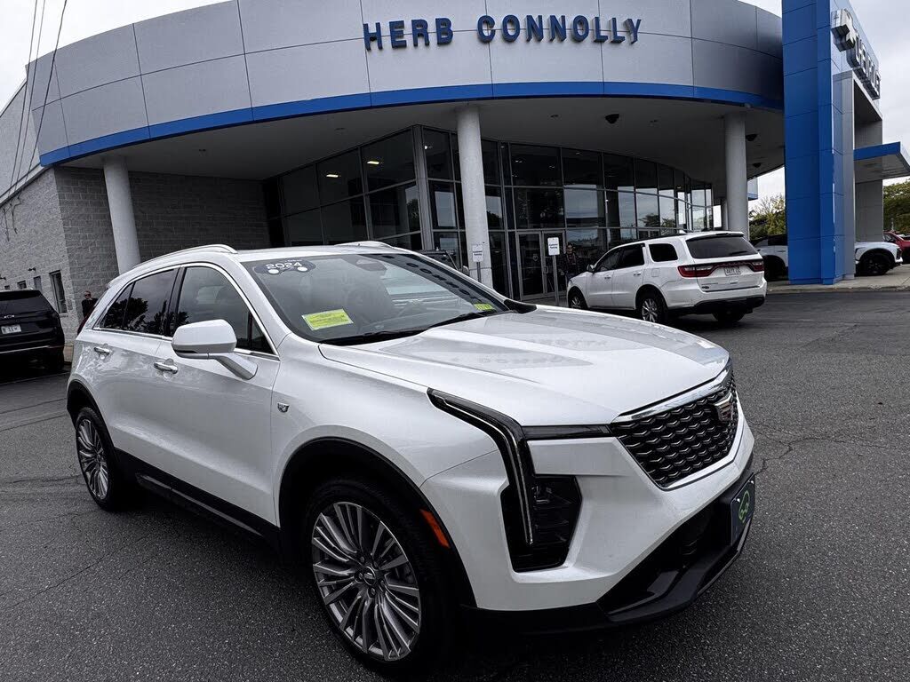 2024 CADILLAC XT4