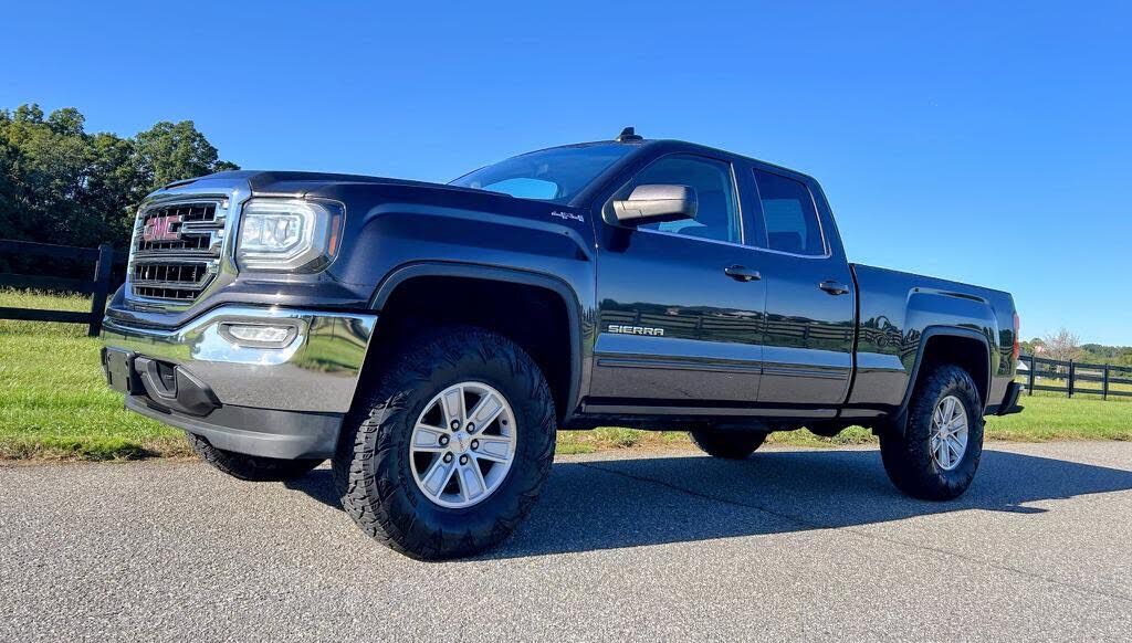 2016 GMC Sierra