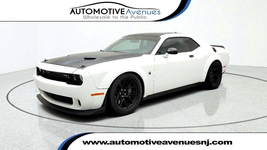 2020 DODGE Challenger