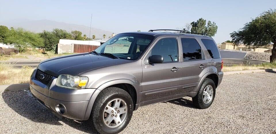 2005 FORD Escape