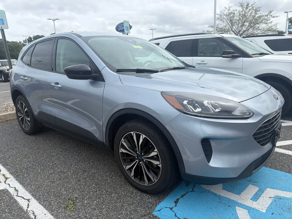 2022 FORD Escape