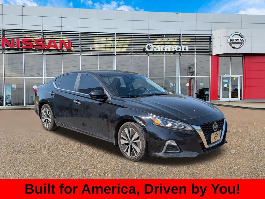 2022 NISSAN Altima