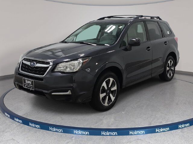 2017 SUBARU Forester