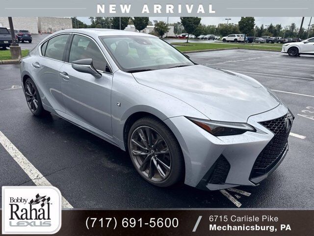 2023 LEXUS IS
