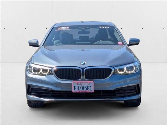 2019 BMW 530e