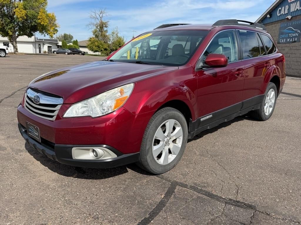 2011 SUBARU Outback
