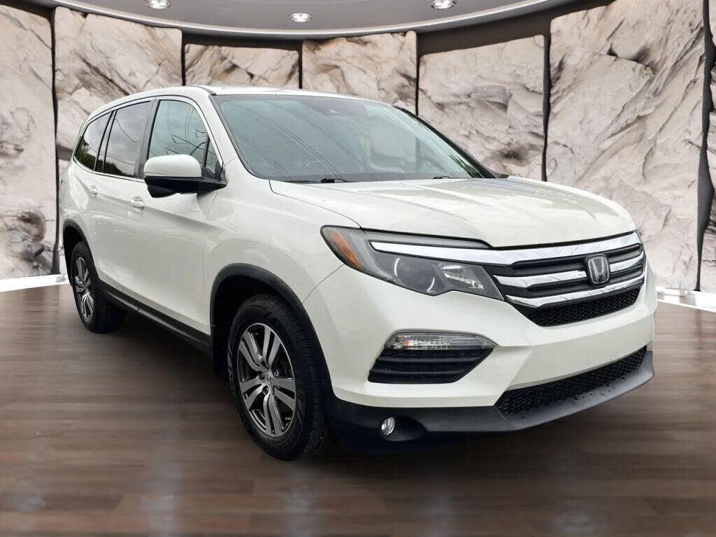 2016 HONDA Pilot