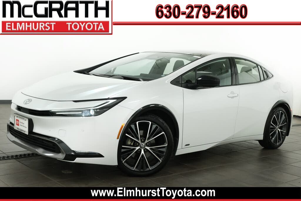 2026 TOYOTA PRIUS