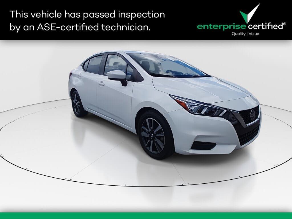 2022 NISSAN Versa