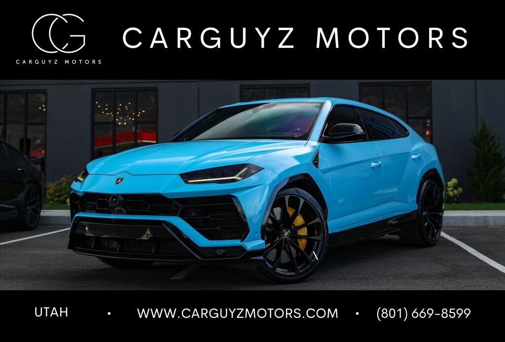 2019 LAMBORGHINI URUS