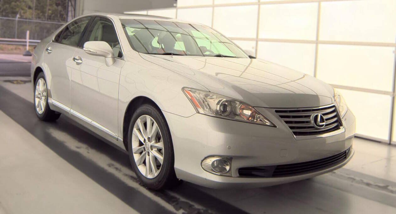 2010 LEXUS ES