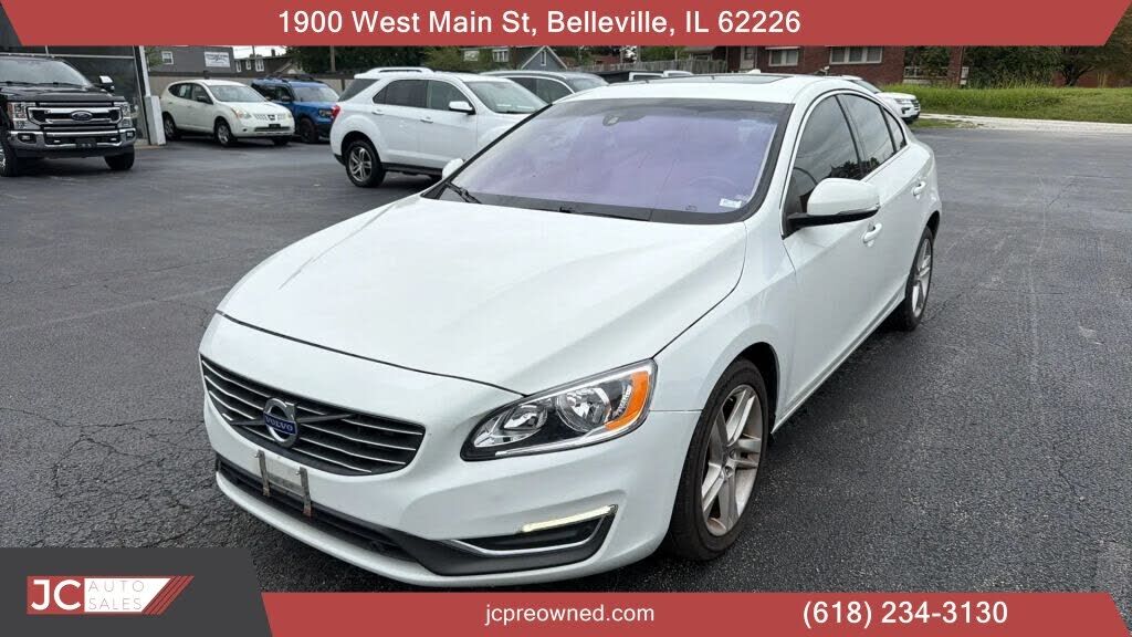 2015 VOLVO S60