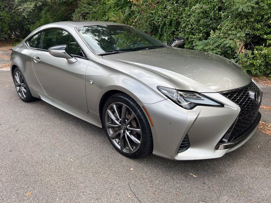 2022 LEXUS RC