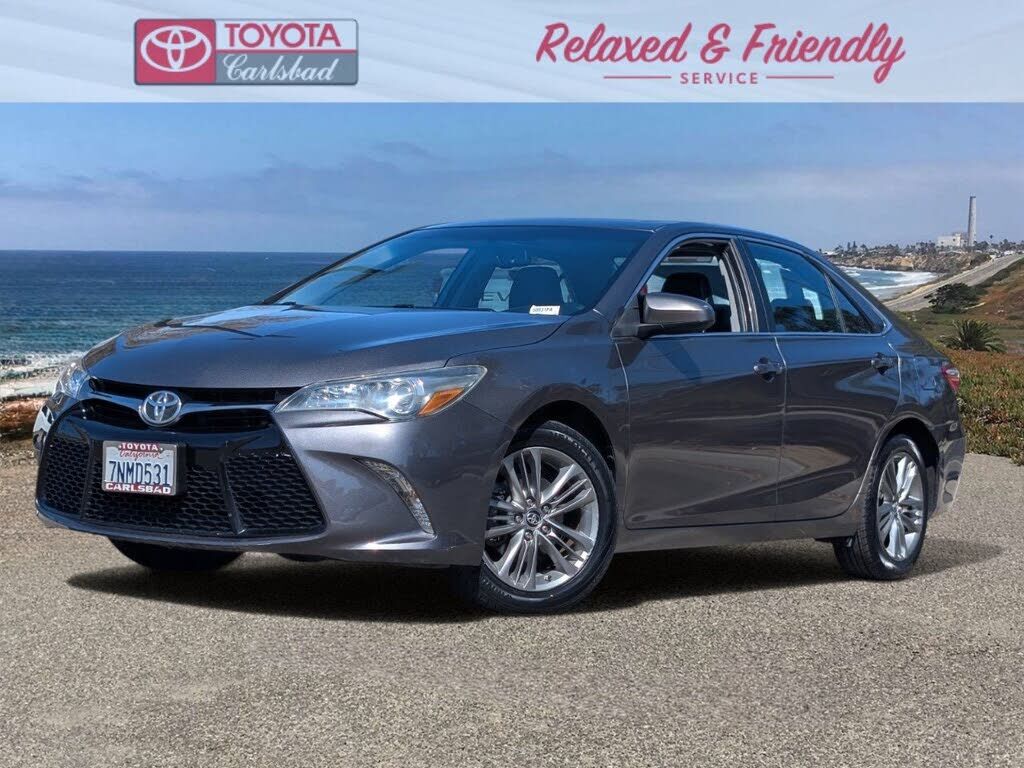 2016 TOYOTA Camry