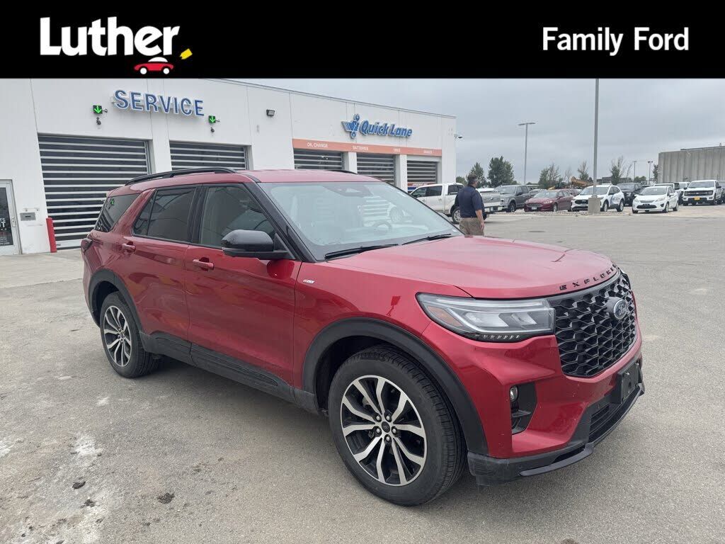 2025 FORD Explorer