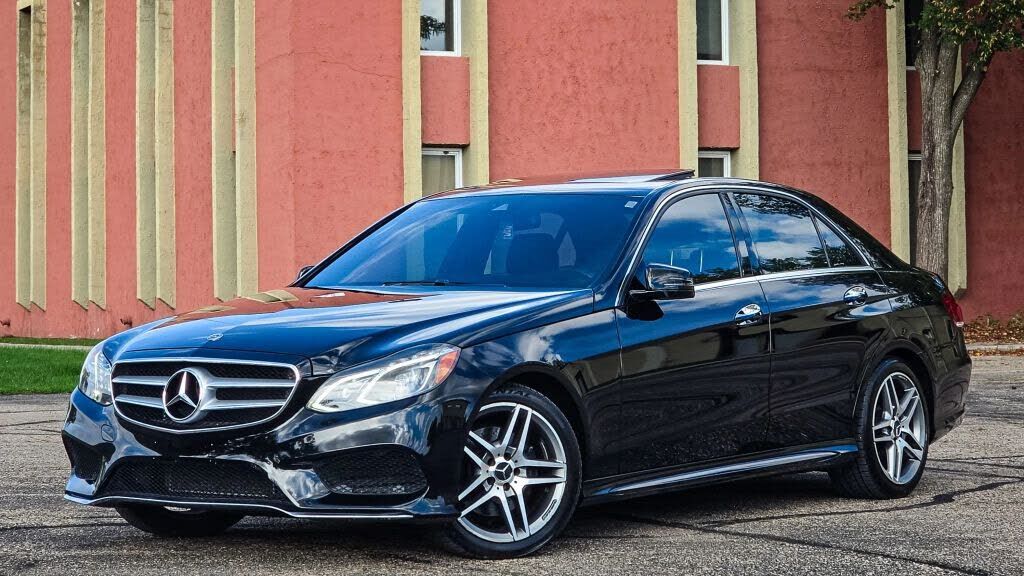 2015 MERCEDES-BENZ E-Class