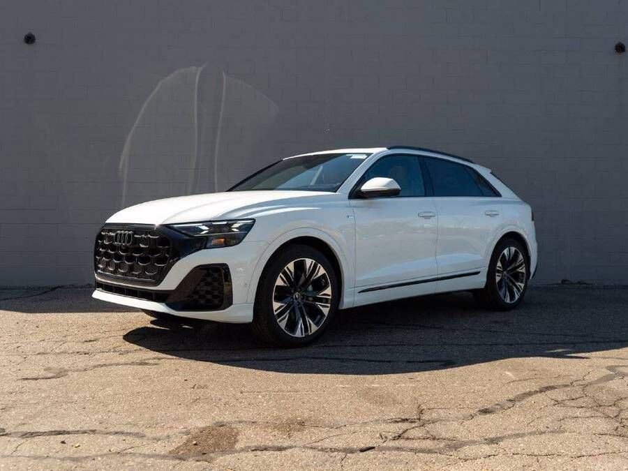 2026 AUDI Q8