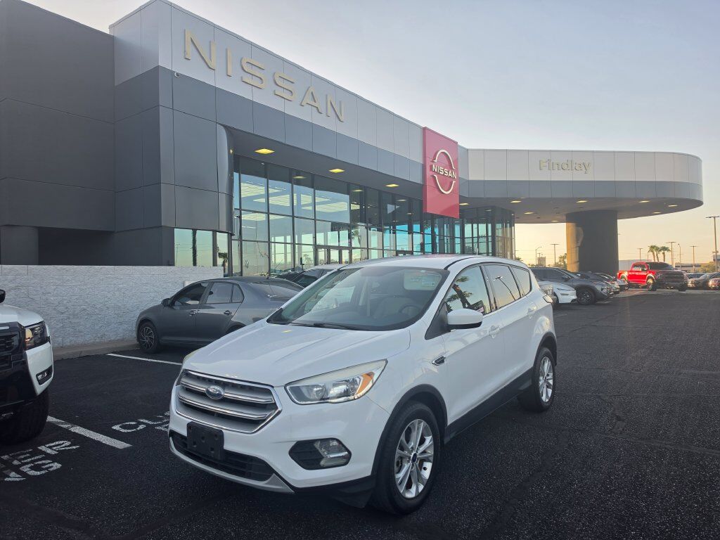 2017 FORD Escape