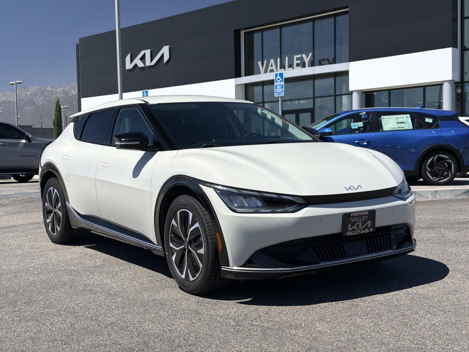 2022 KIA EV6