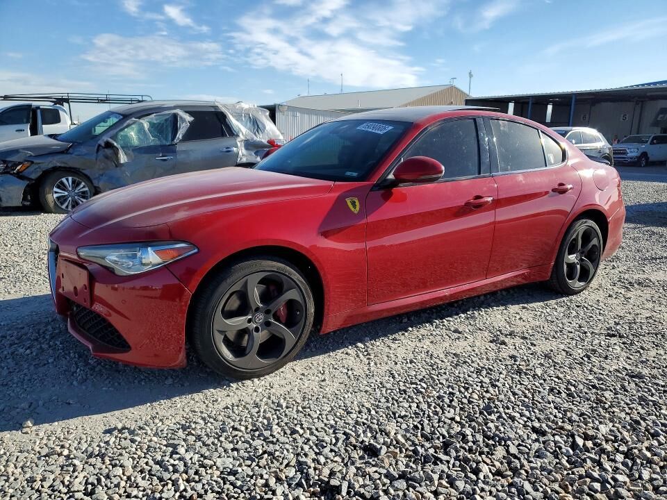 2017 ALFA ROMEO Giulia