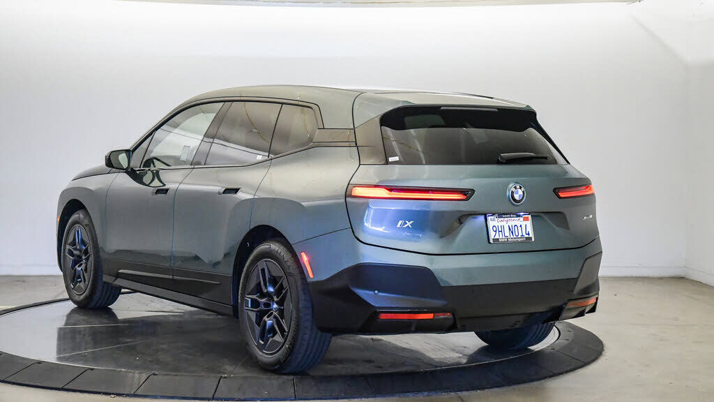 2024 BMW iX