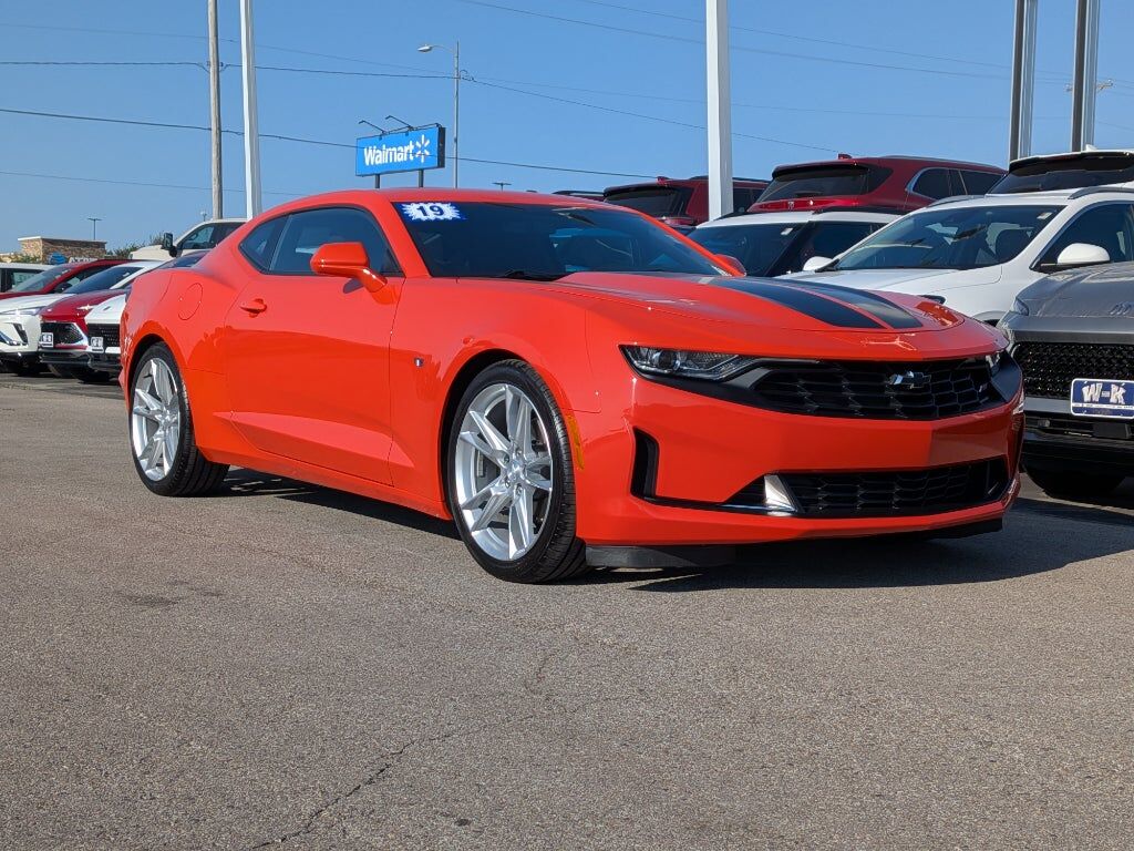 2019 CHEVROLET Camaro