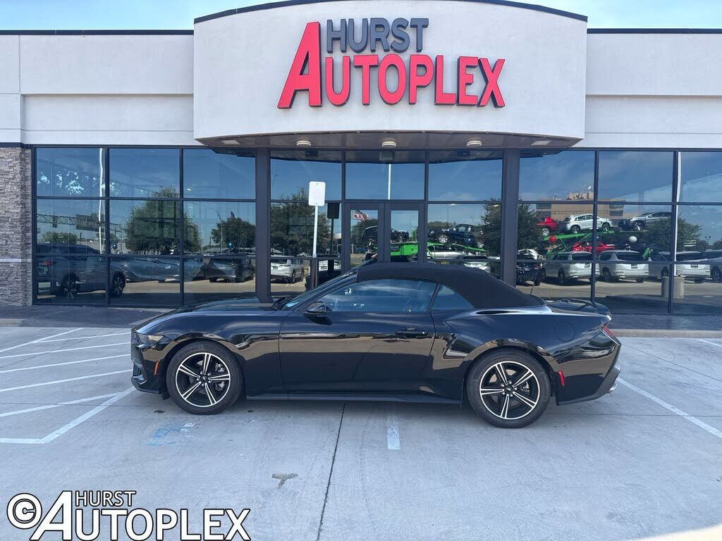 2025 FORD Mustang