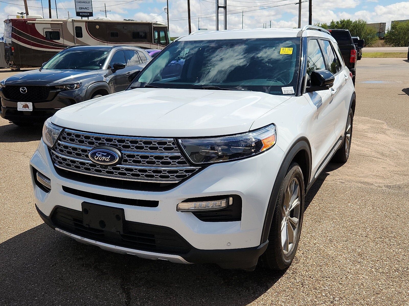 2023 FORD Explorer