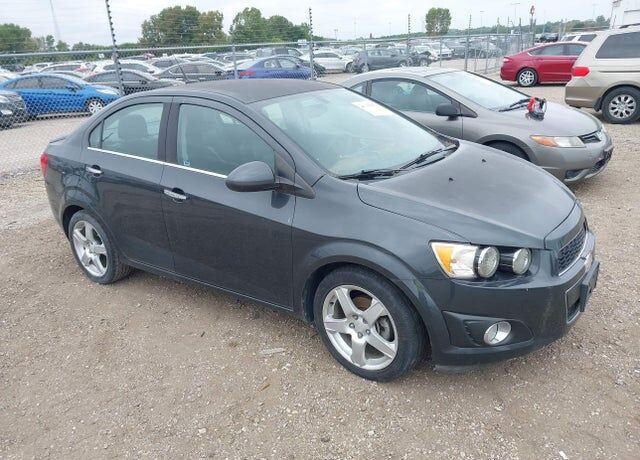 2014 CHEVROLET Sonic