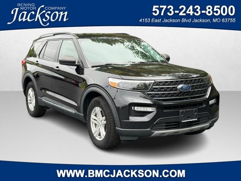 2021 FORD Explorer
