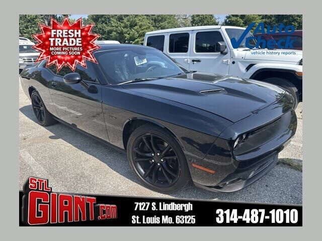 2016 DODGE Challenger