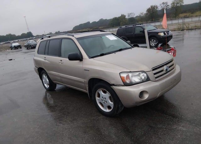 2004 TOYOTA Highlander