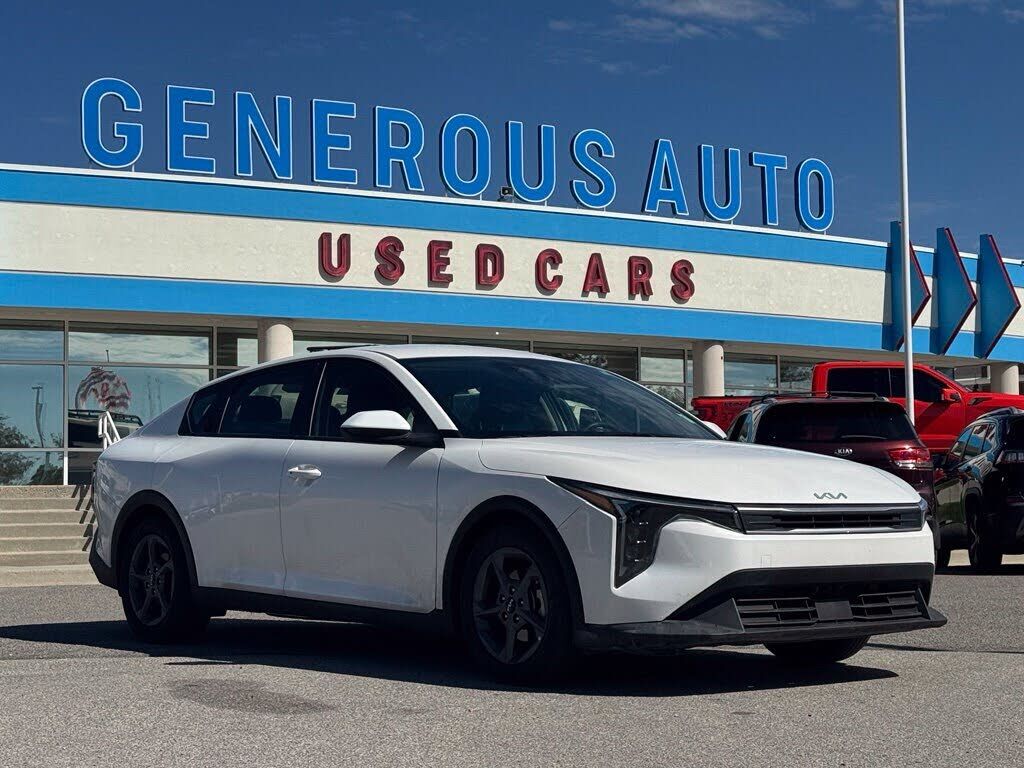 2025 KIA K4
