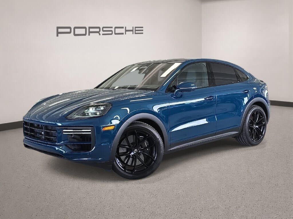 2026 PORSCHE Cayenne