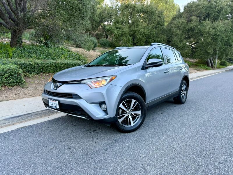 2016 TOYOTA RAV4