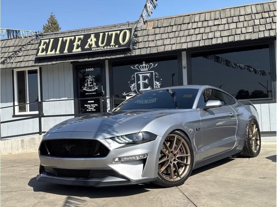 2021 FORD Mustang