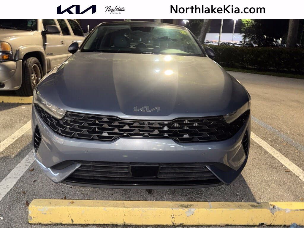 2022 KIA K5