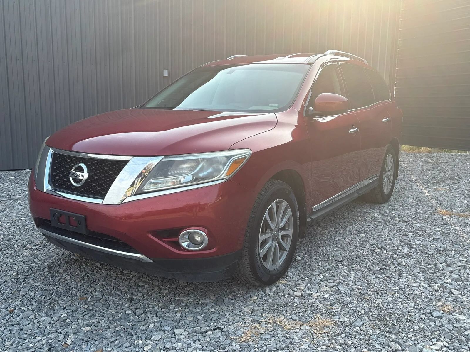 2016 NISSAN Pathfinder