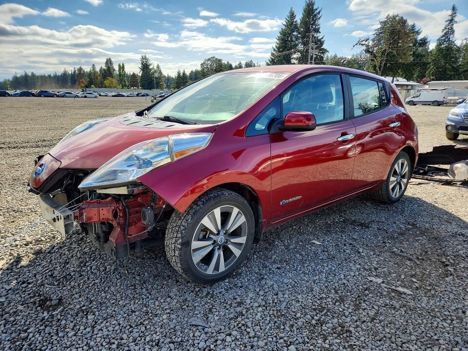 2013 NISSAN Leaf