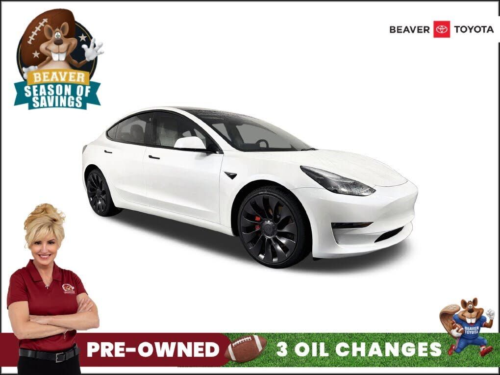 2023 TESLA Model 3