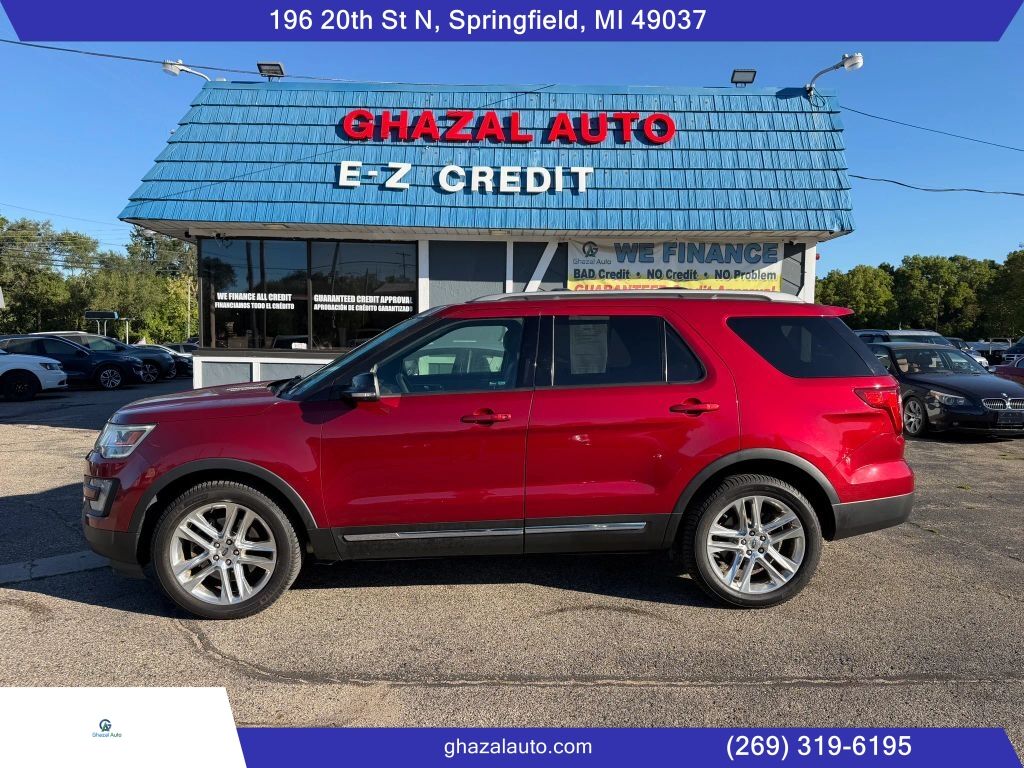 2017 FORD Explorer
