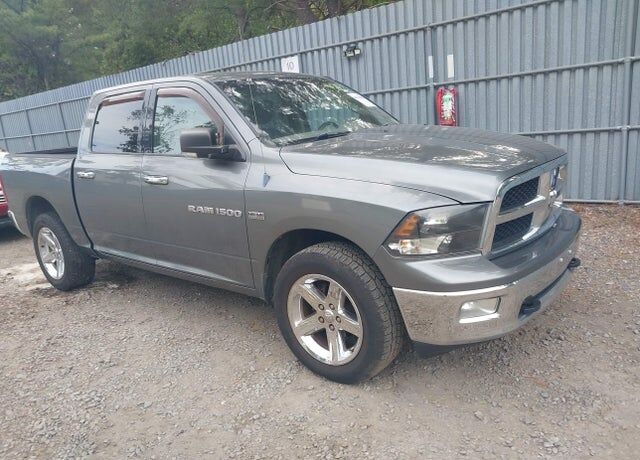 2011 DODGE Ram