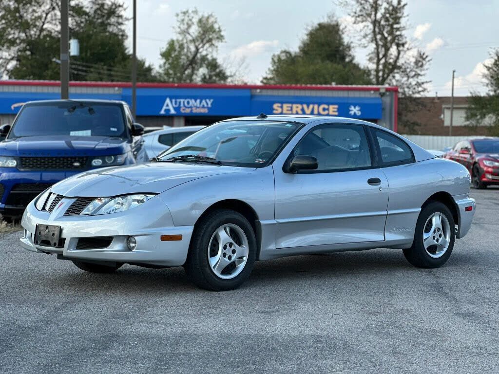 2004 PONTIAC Sunfire