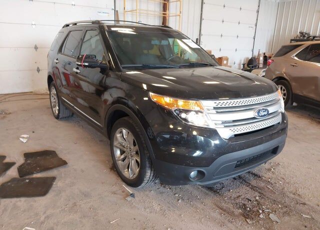 2014 FORD Explorer