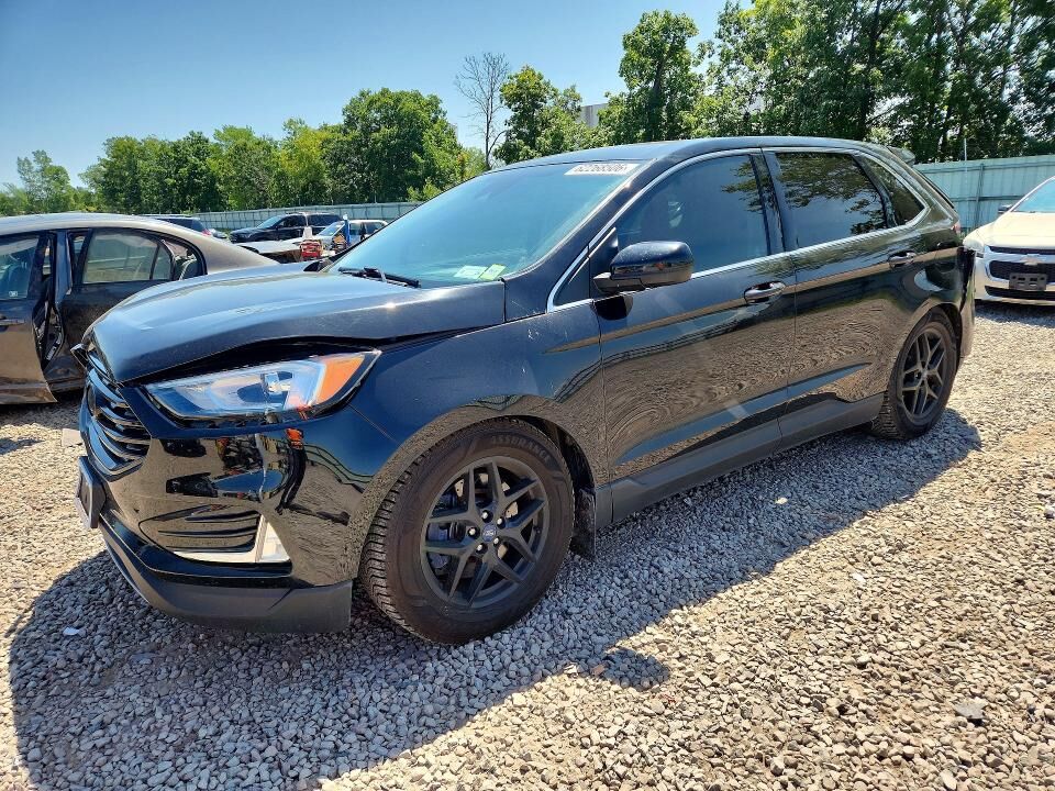 2022 FORD Edge